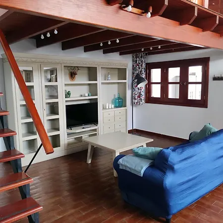 Casa Iraida بيت للعطل *